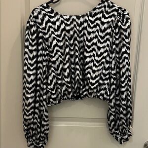 Zara Black and White Zigzag Blouse